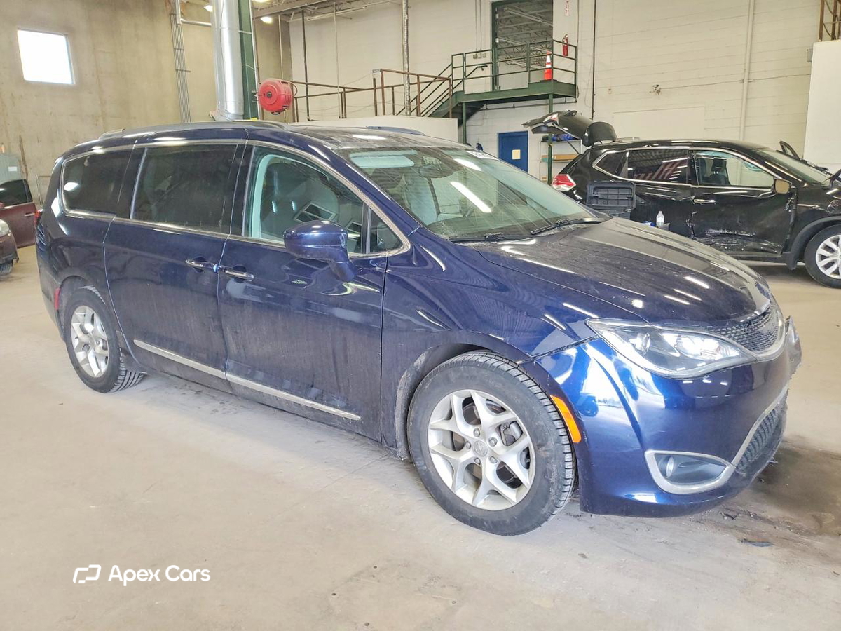 Chrysler Pacifica 2017