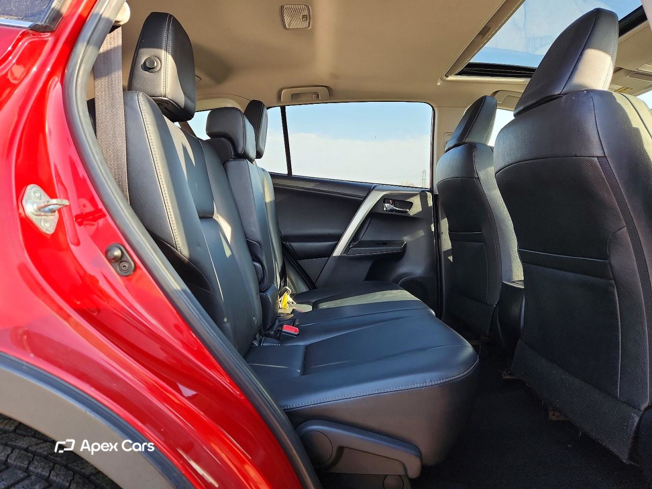 Toyota RAV 4 2015