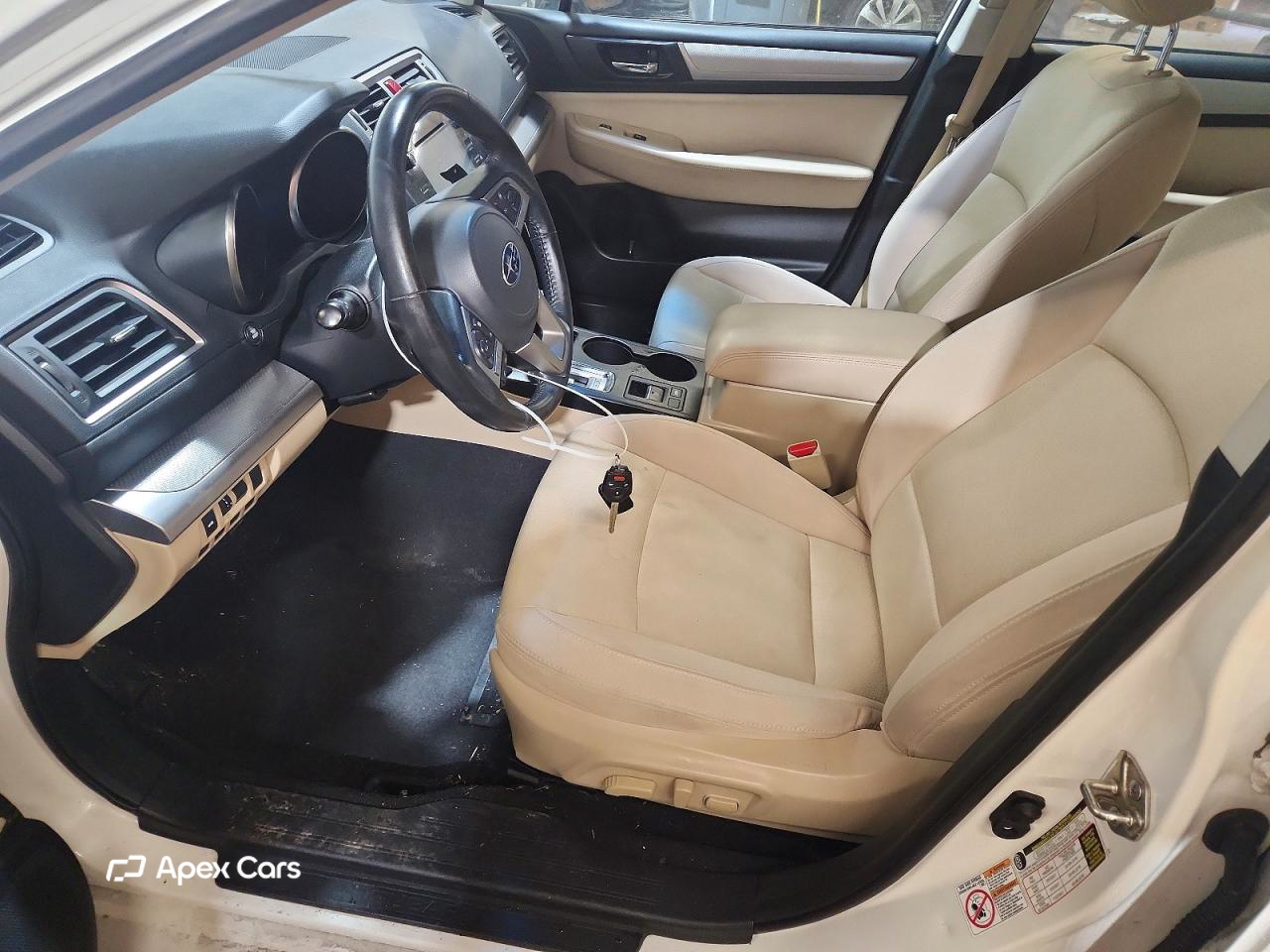 Subaru Legacy 2015