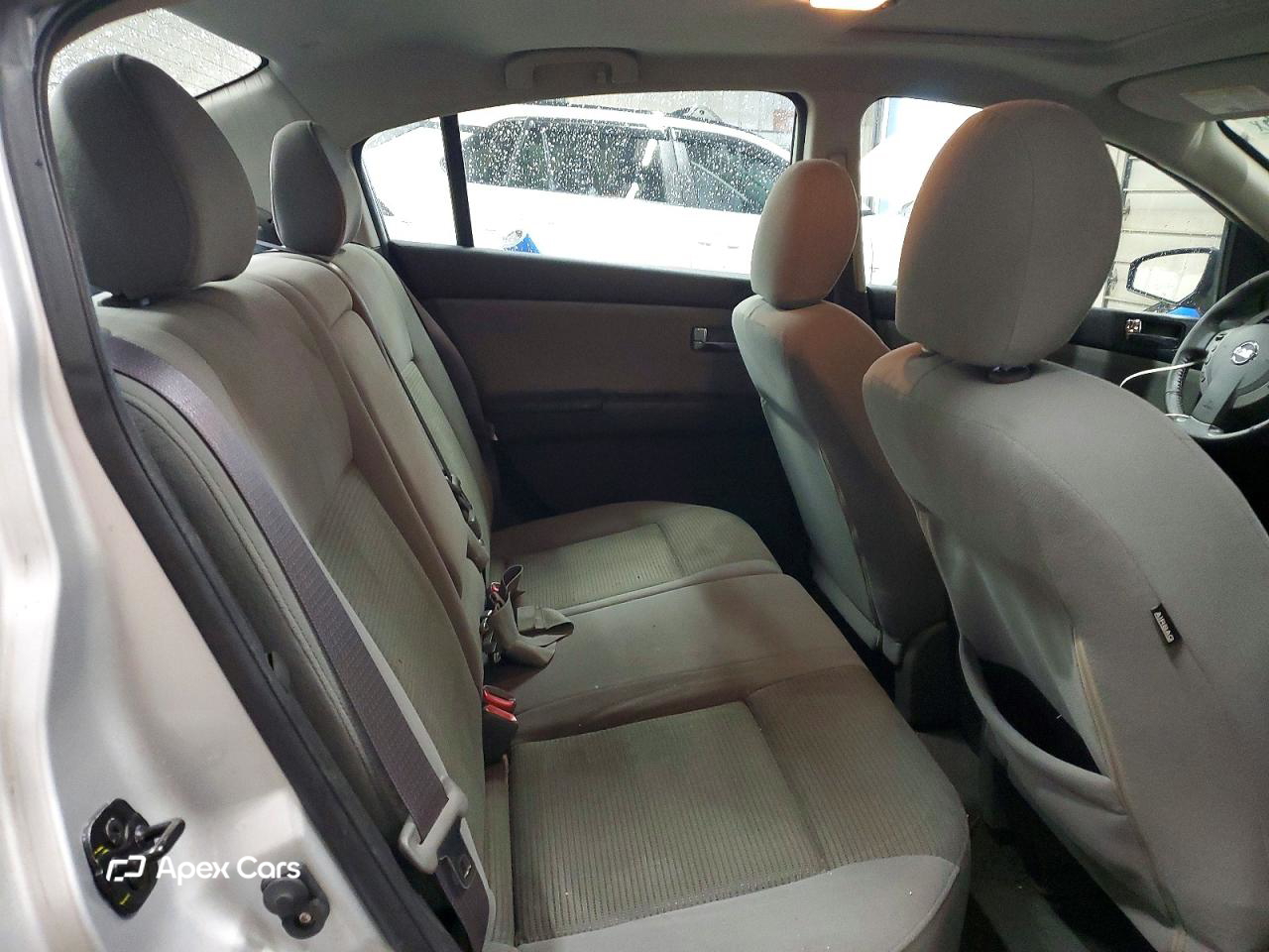 Nissan Sentra 2012