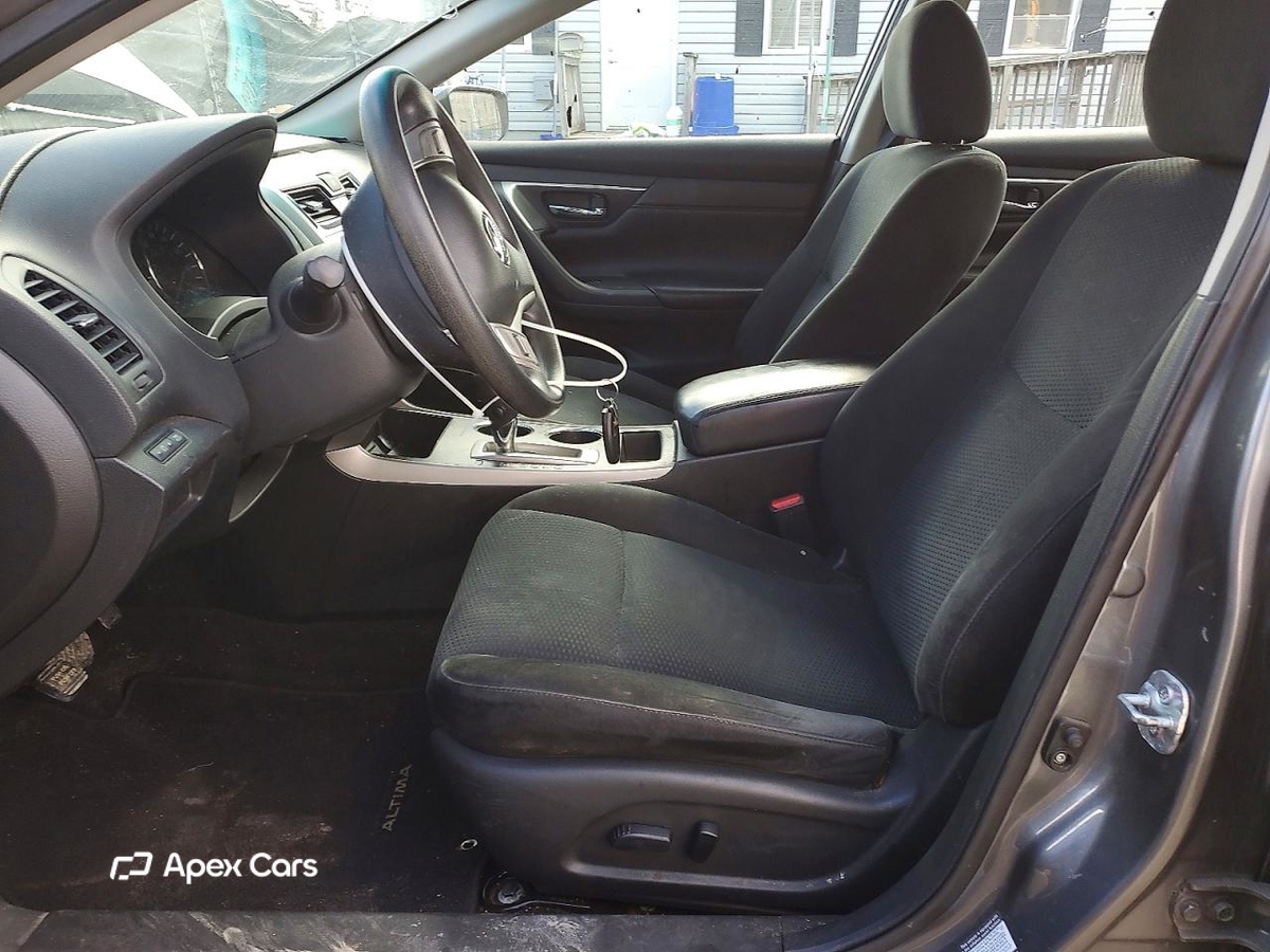 Nissan Altima 2015