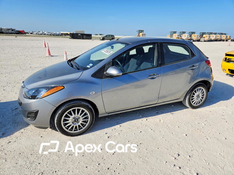 Mazda 2 2013 - Image 1 of 12