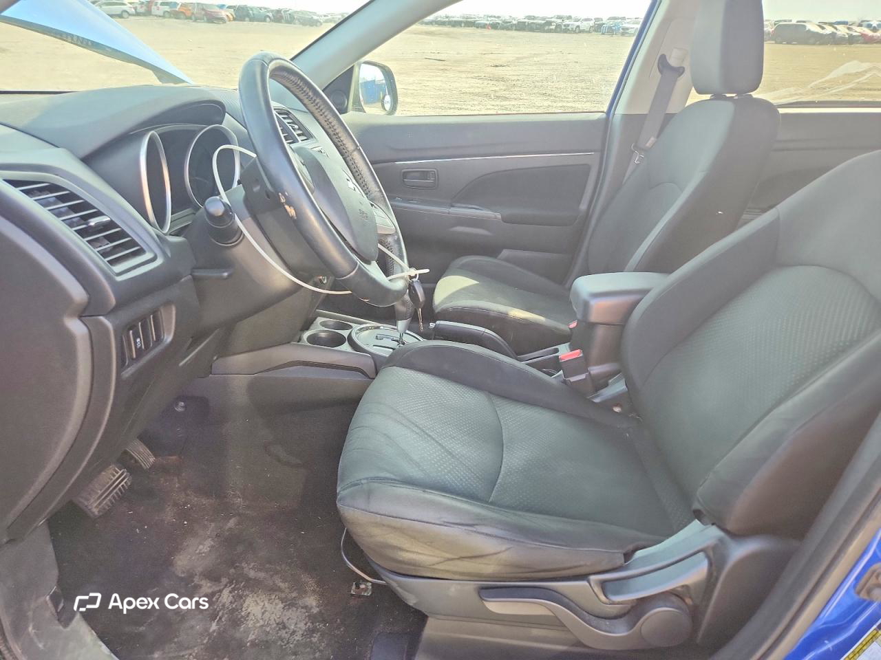 Mitsubishi Outlander 2015