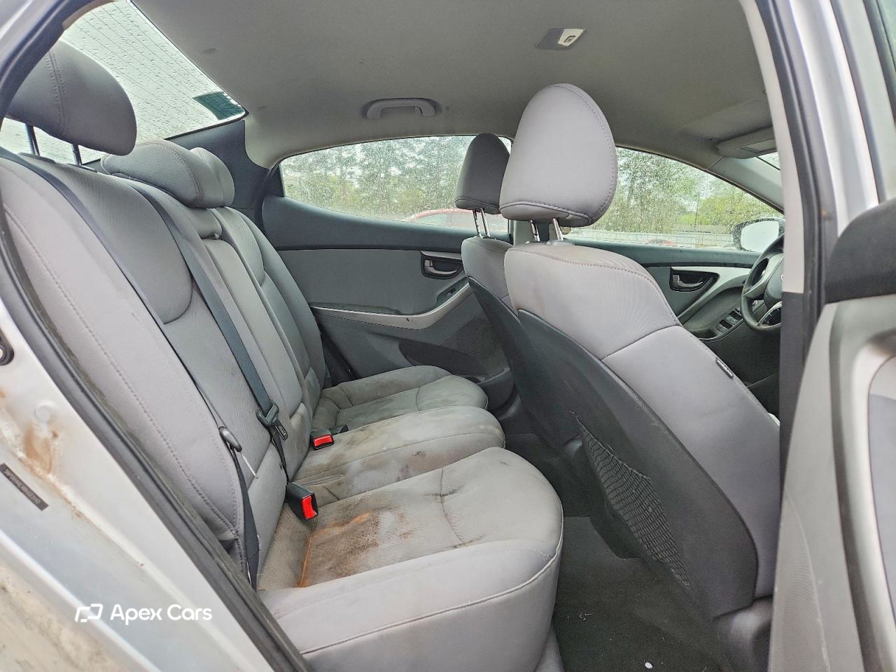 Hyundai Elantra 2011