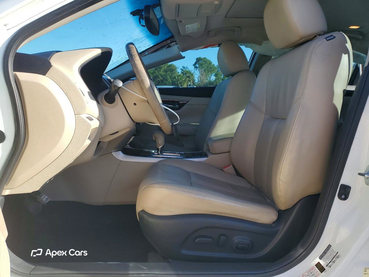 Nissan Altima 2015