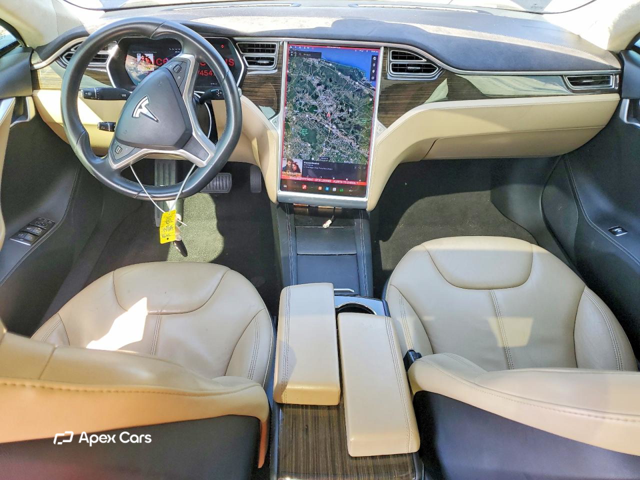 Tesla Model S 2015