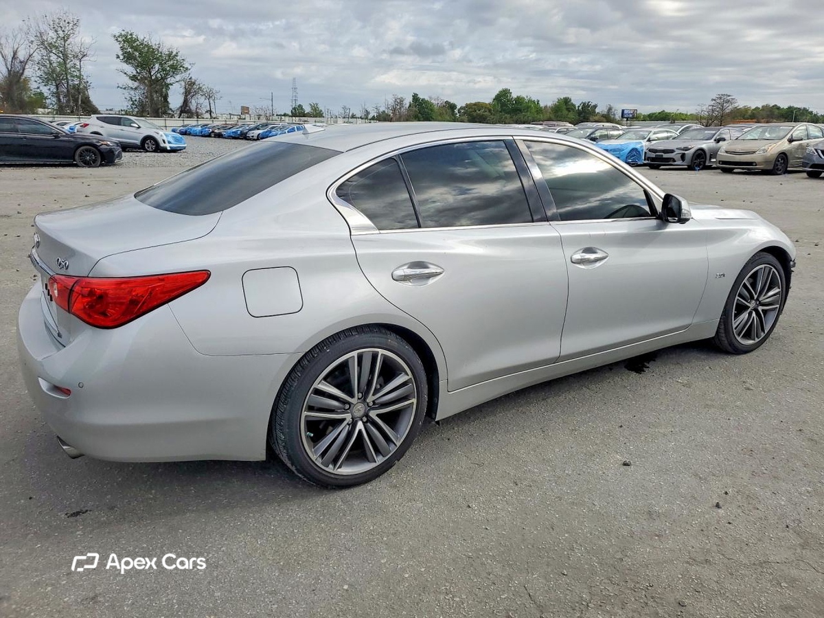 Infiniti Q50 2017