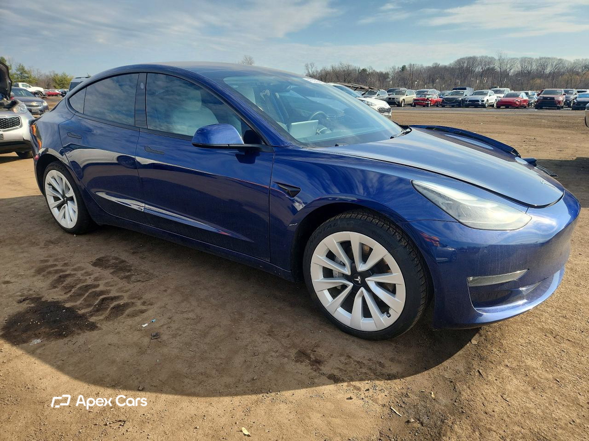 Tesla Model 3 2023