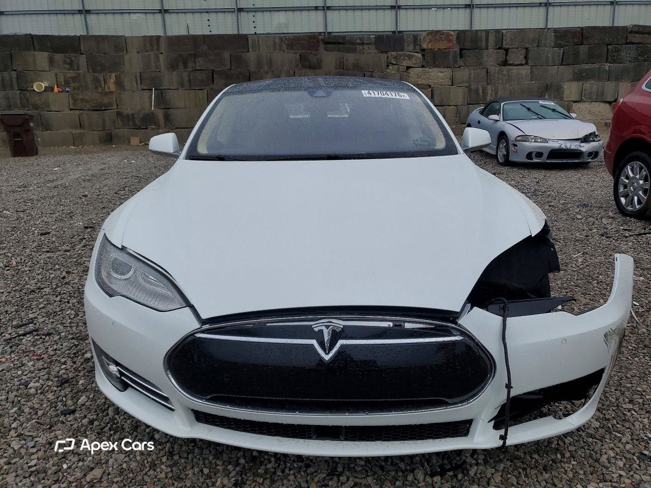 Tesla Model S 2014