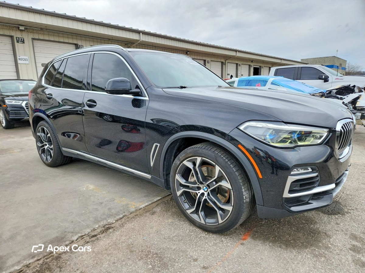 BMW X5 2021