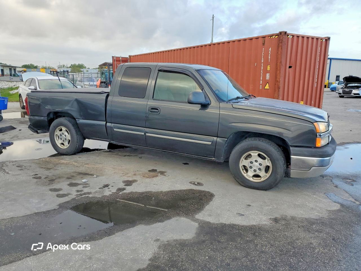 Chevrolet Silverado 2004