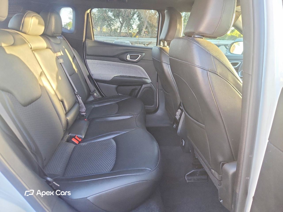 Jeep Compass 2025