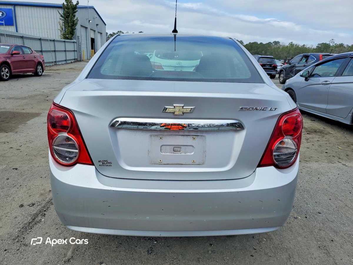 Chevrolet Sonic 2014