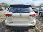 Toyota Highlander 2016