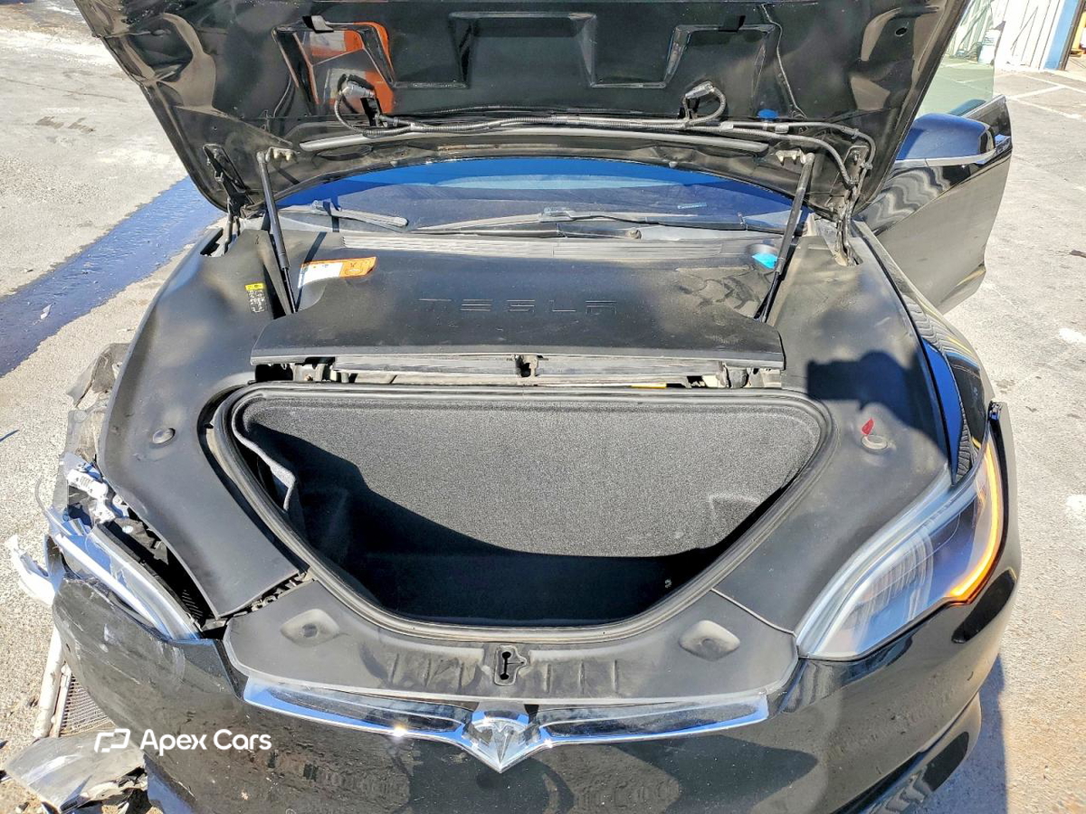 Tesla Model S 2017