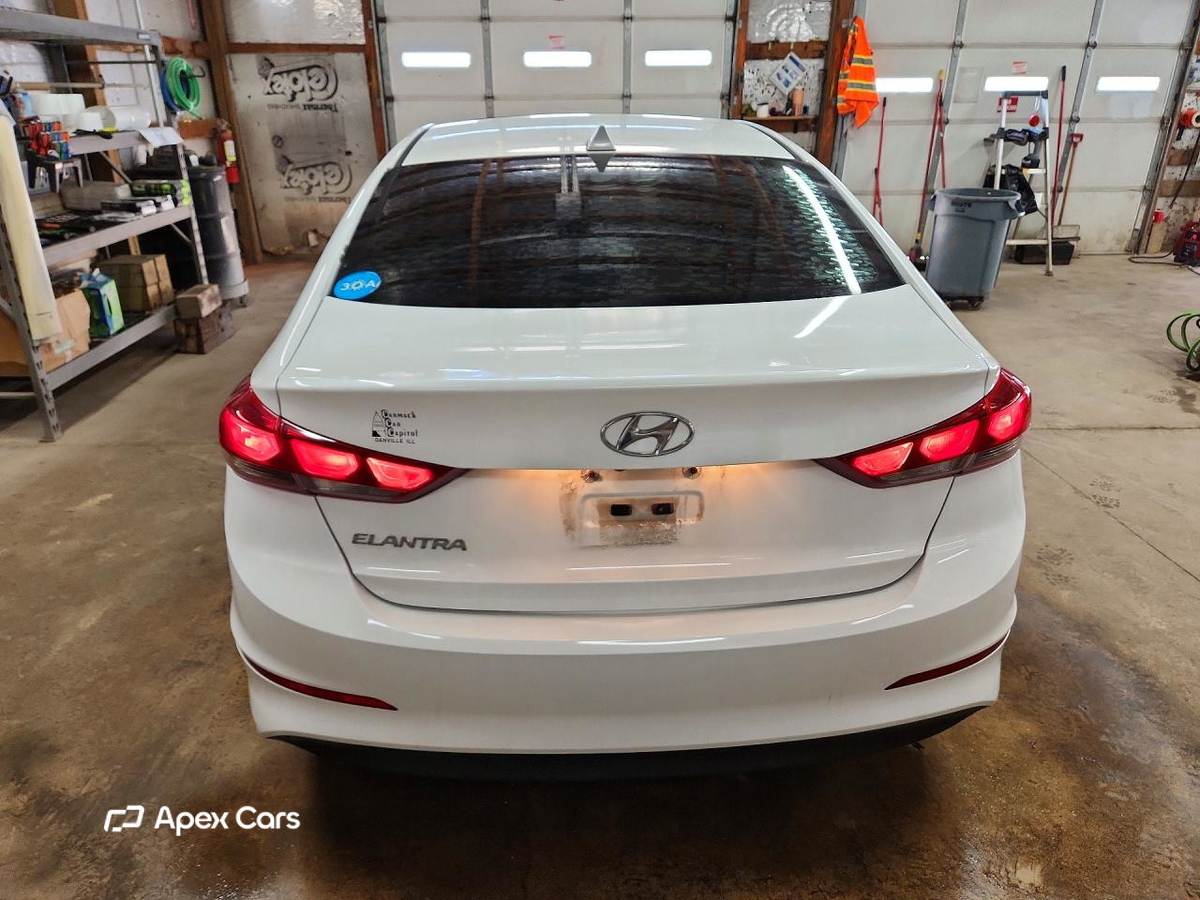 Hyundai Elantra 2017