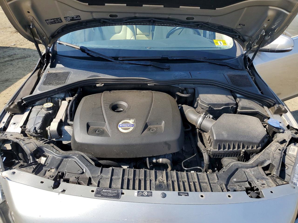 Volvo S60 2015