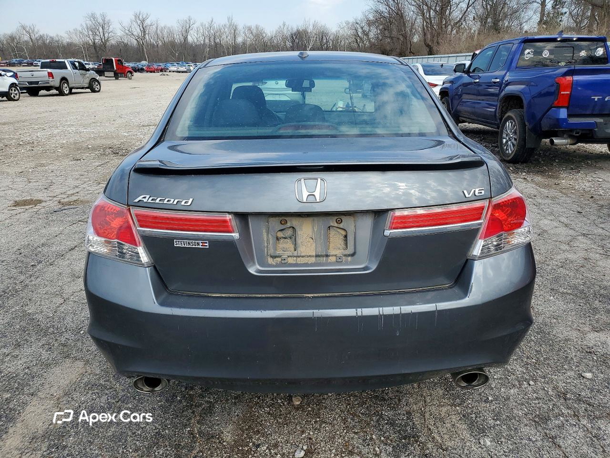 Honda Accord 2011