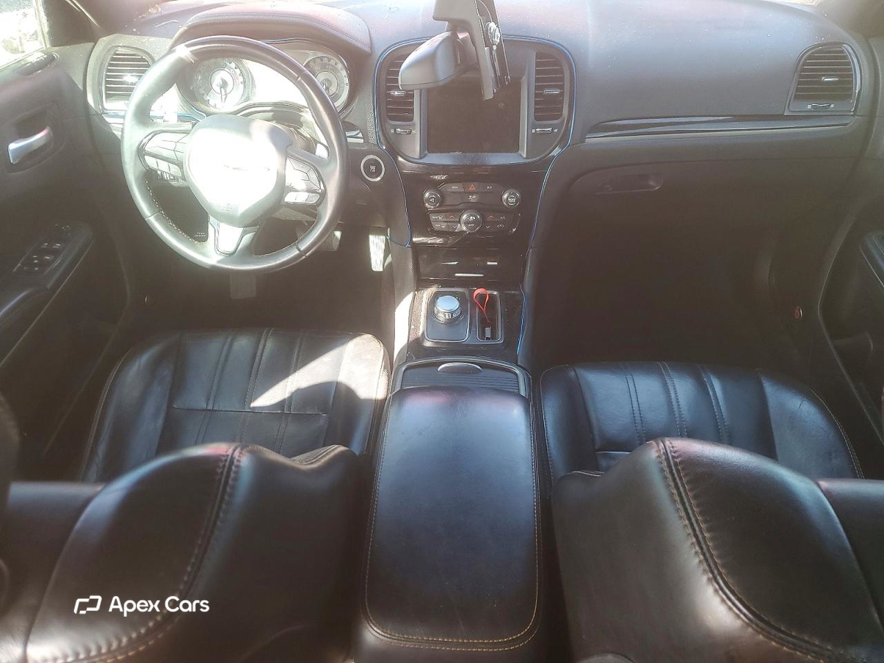 Chrysler 300 2016