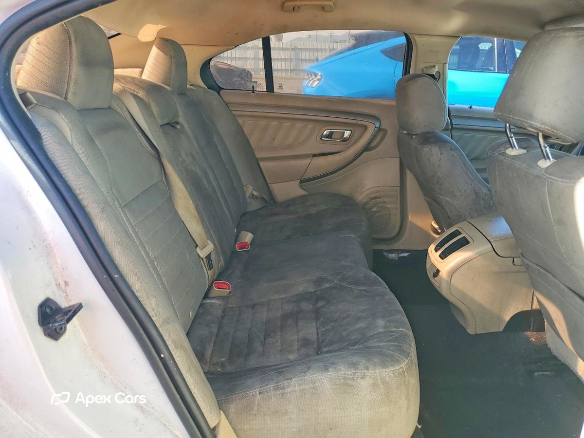 Ford Taurus 2019