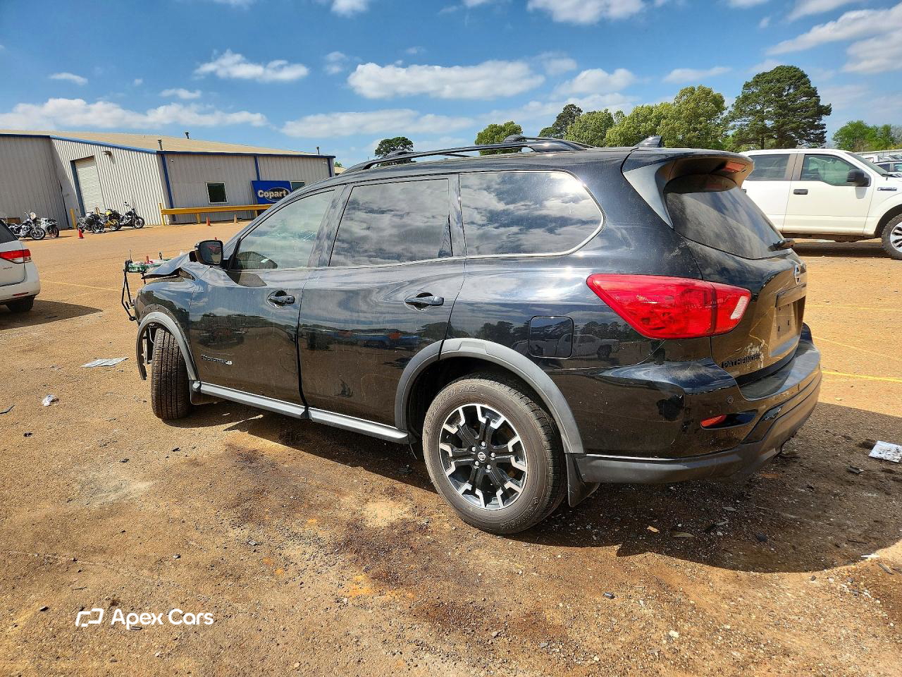 Nissan Pathfinder 2020