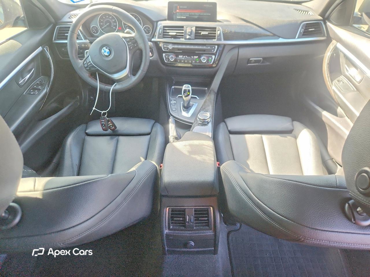 BMW Series 3 2017