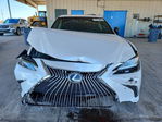 Lexus ES 2020