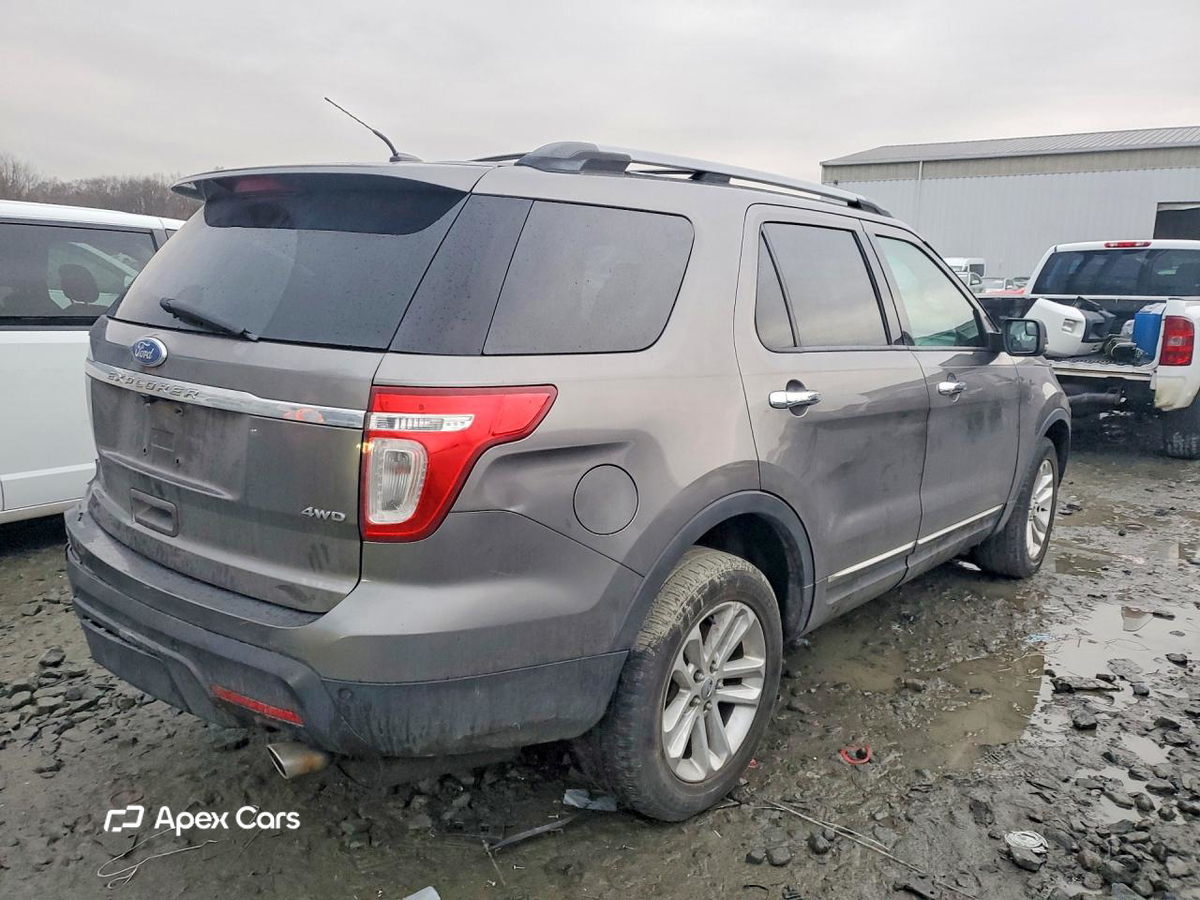 Ford Explorer 2011
