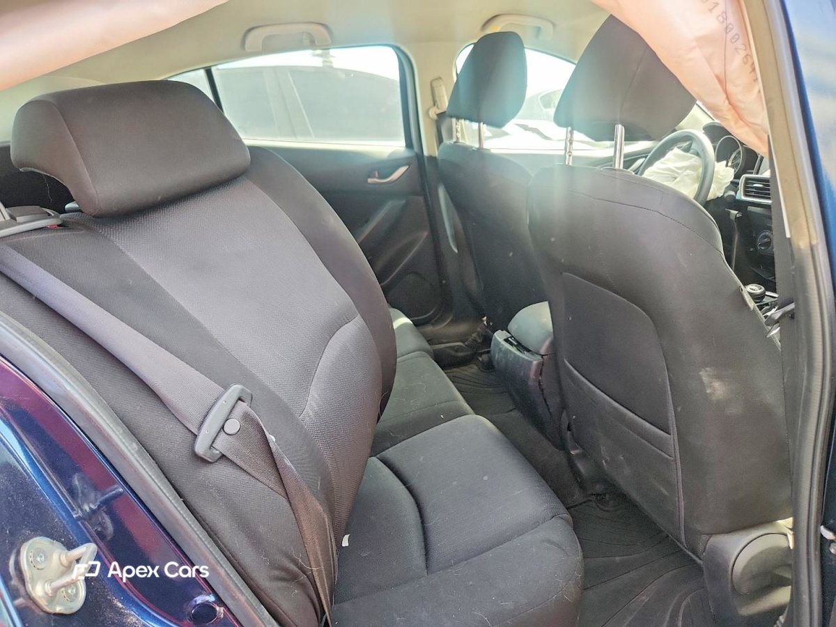 Mazda 3 2015
