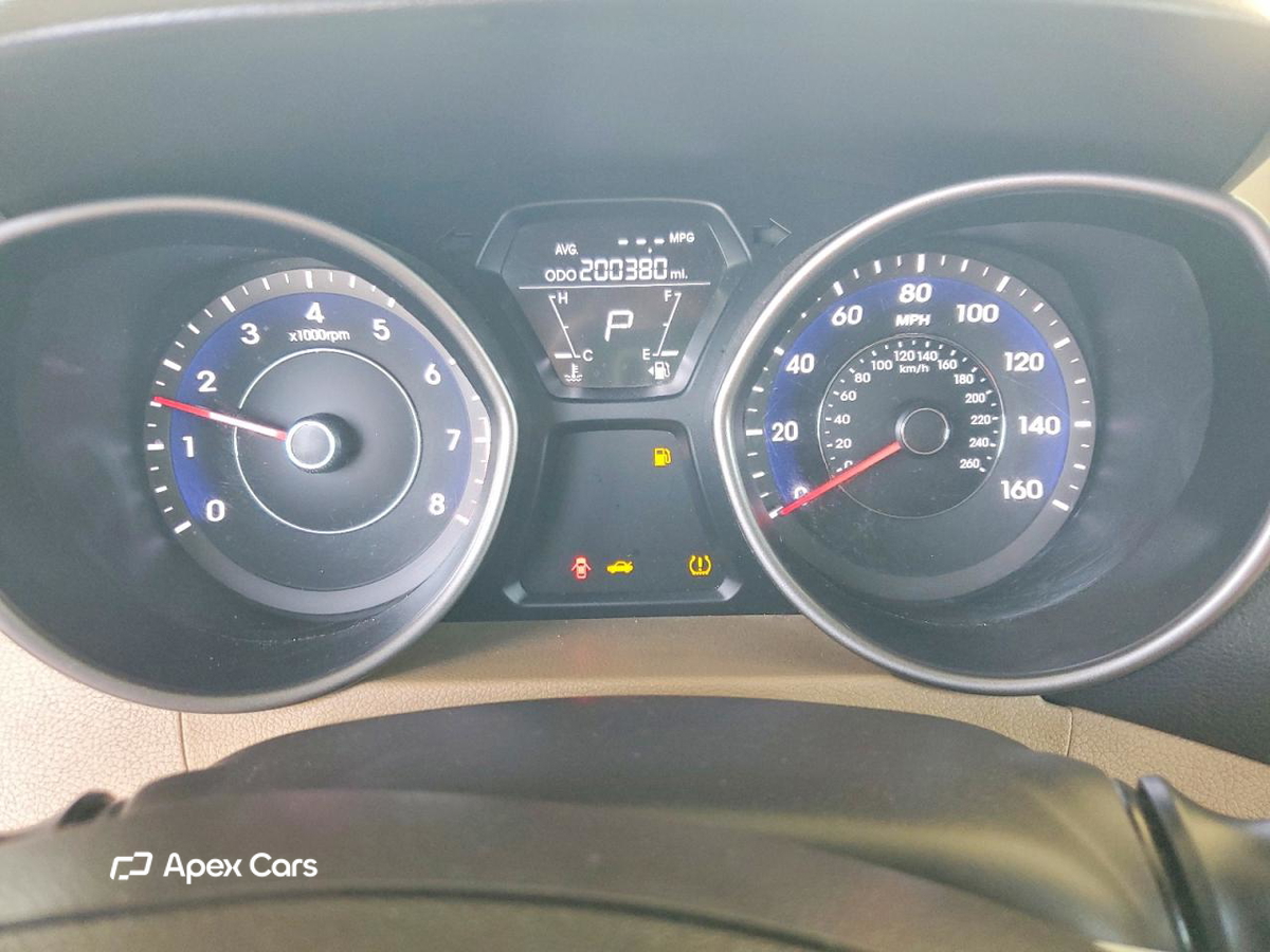 Hyundai Elantra 2013