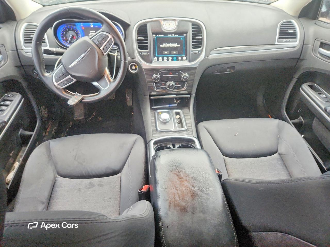 Chrysler 300 2019