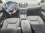 Chrysler 300 2019