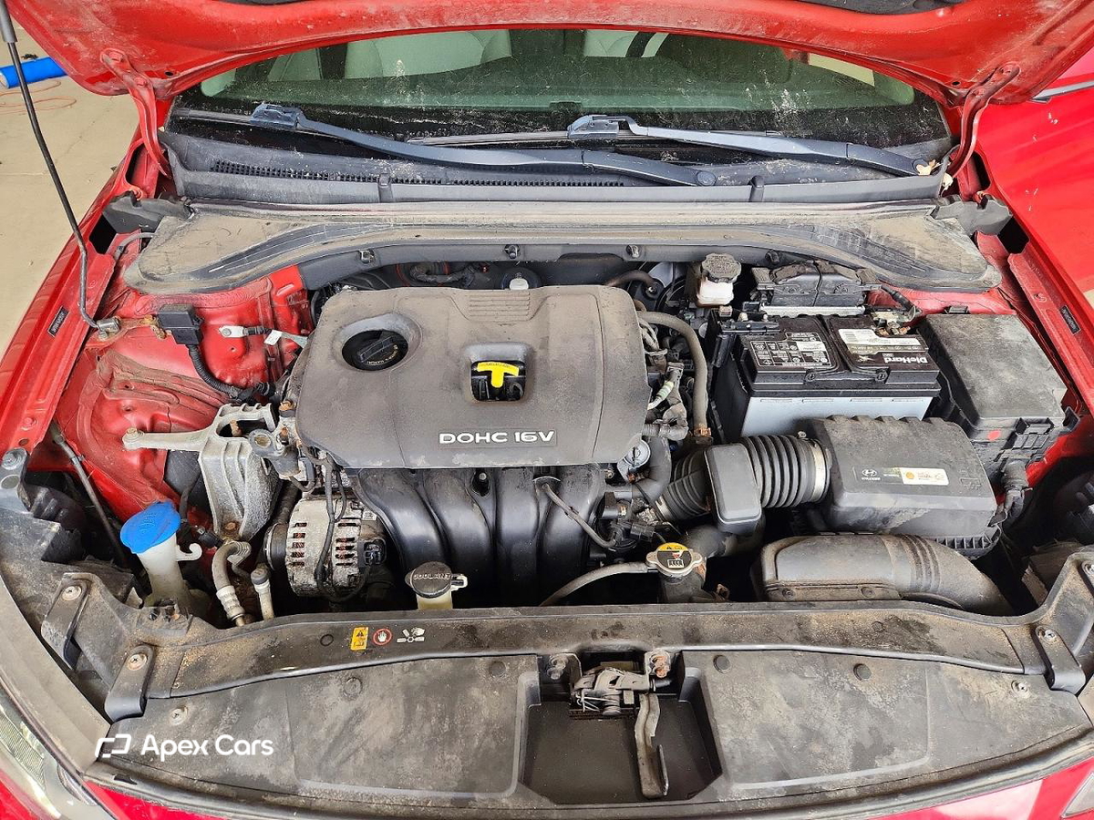 Hyundai Elantra 2018