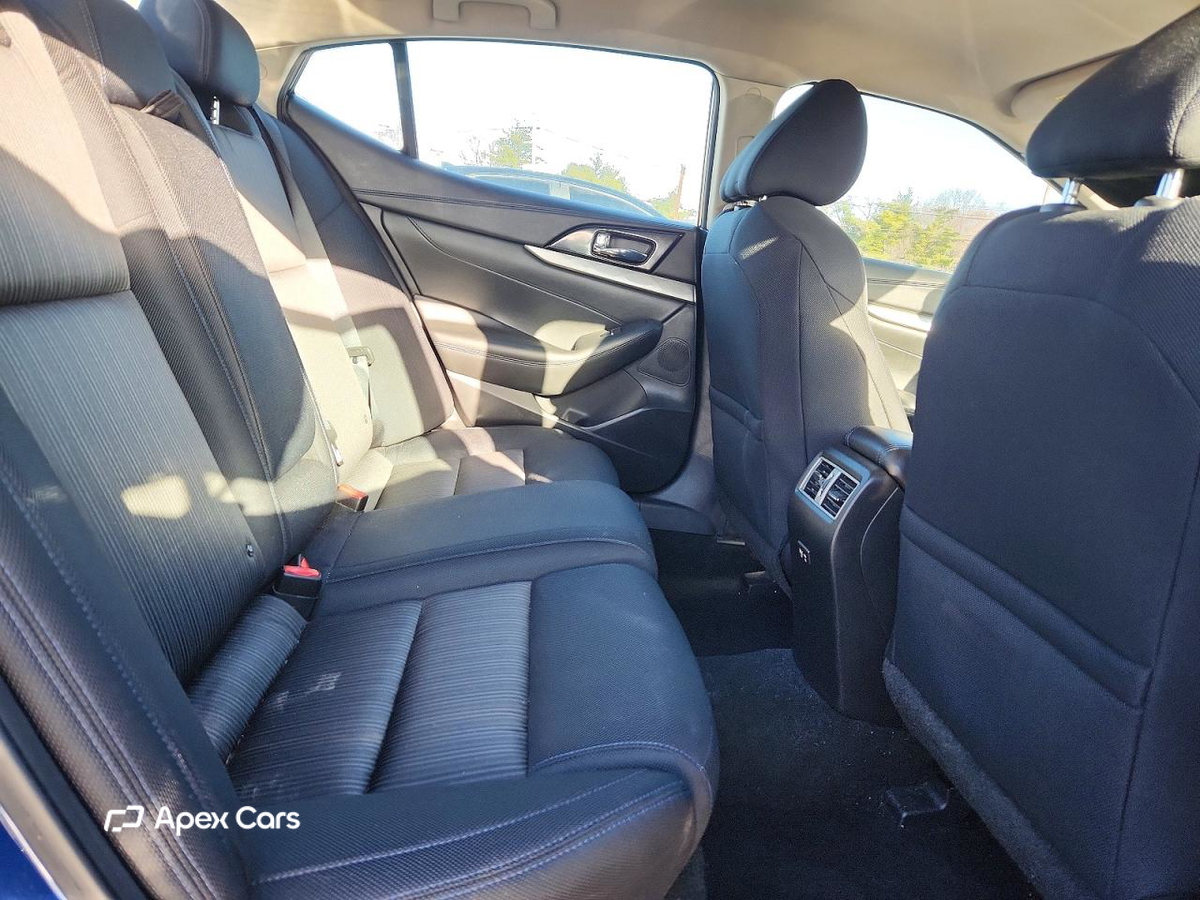 Nissan Maxima 2018