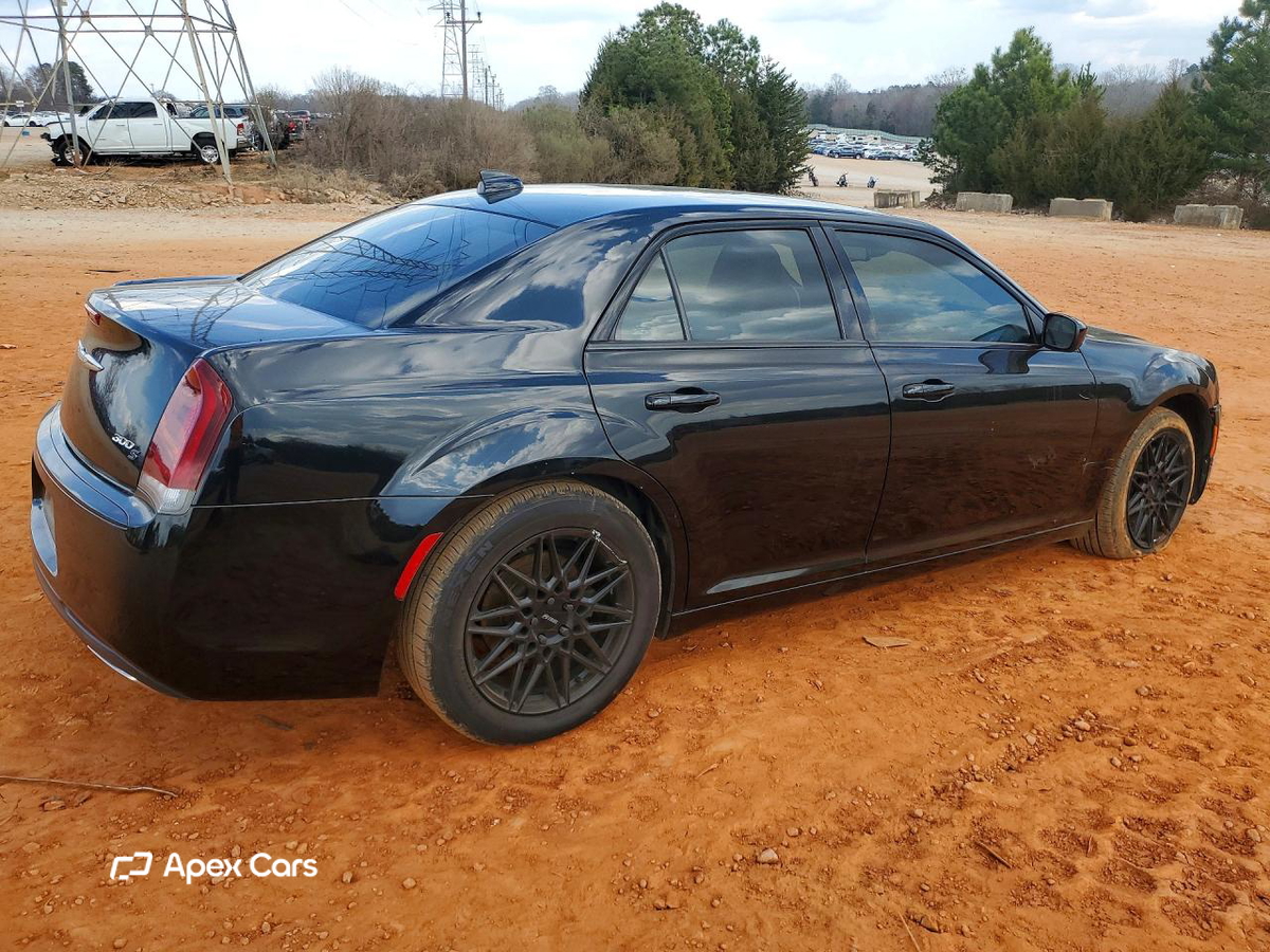 Chrysler 300 2019