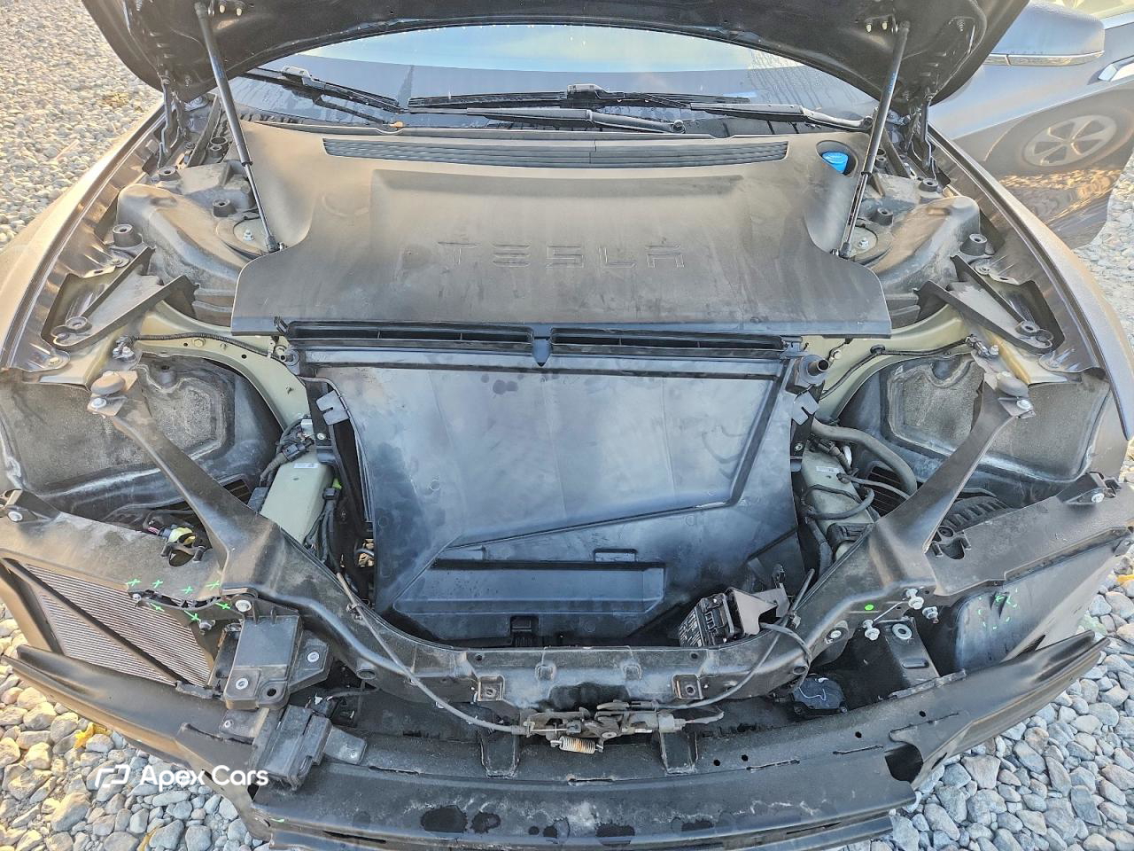 Tesla Model S 2020