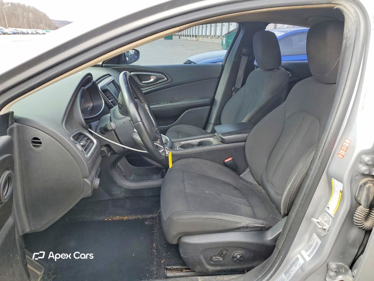 Chrysler 200 2015