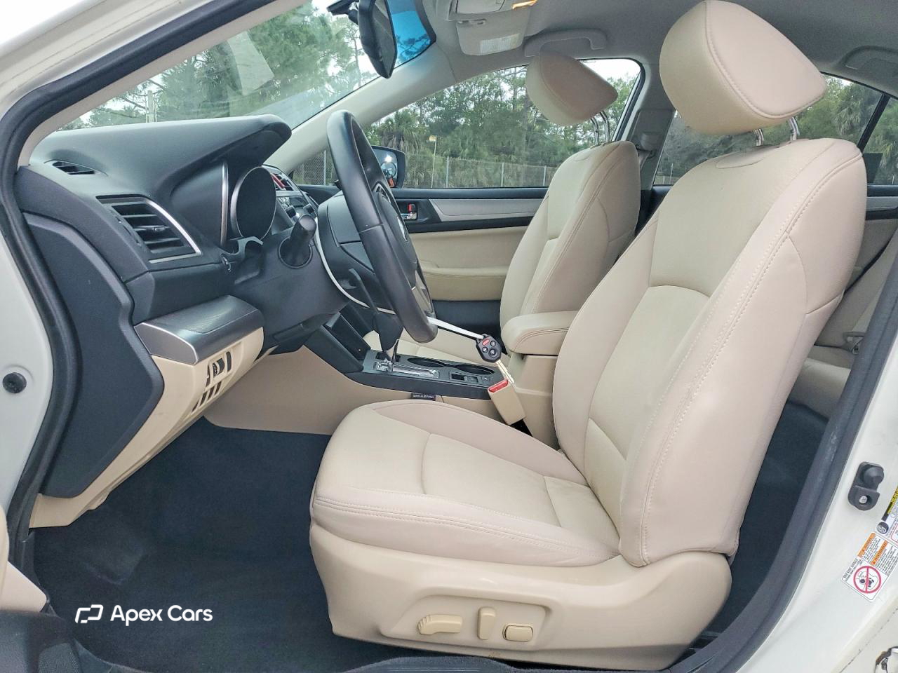 Subaru Legacy 2015