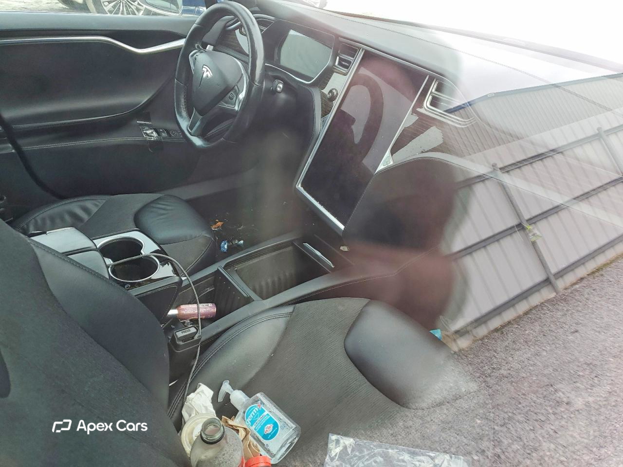 Tesla Model S 2016