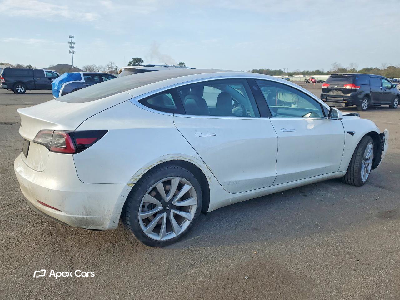 Tesla Model 3 2020