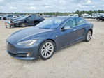 Tesla Model S 2016