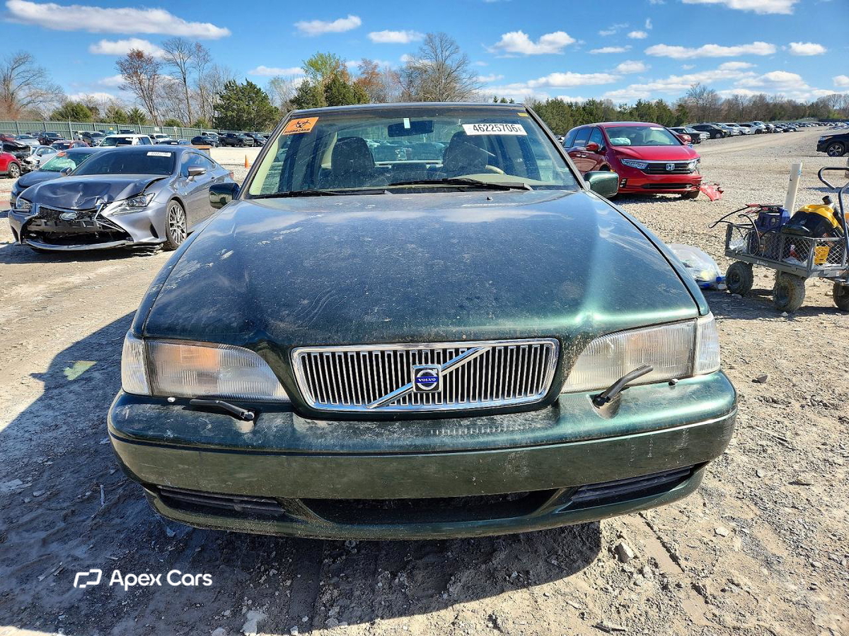 Volvo S70 2000