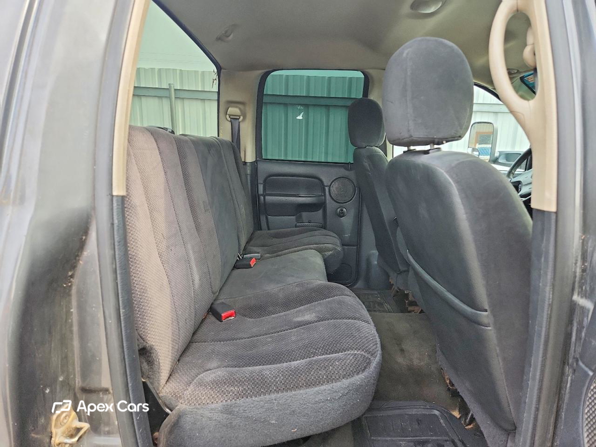 Dodge RAM 2003