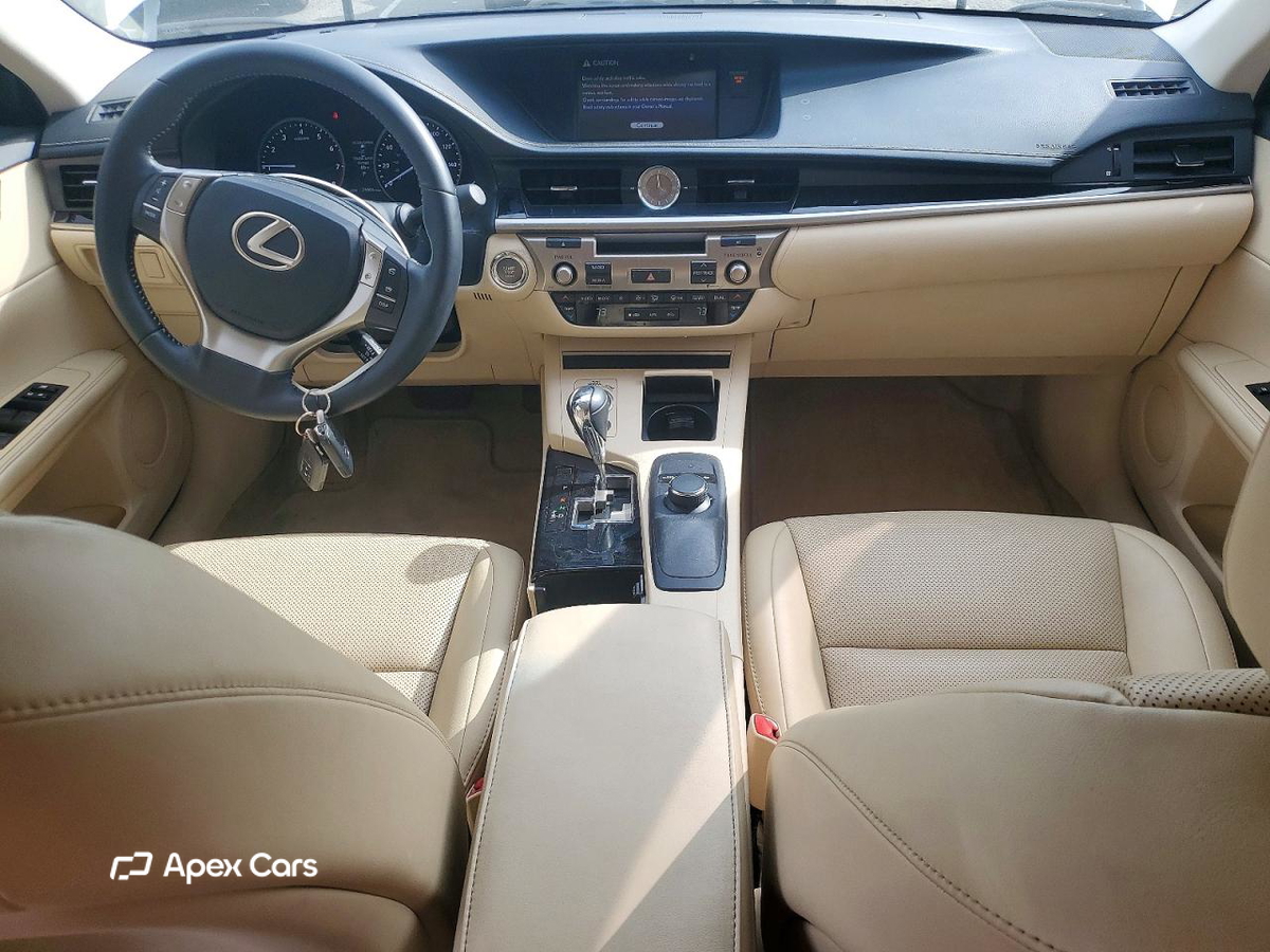Lexus ES 2015