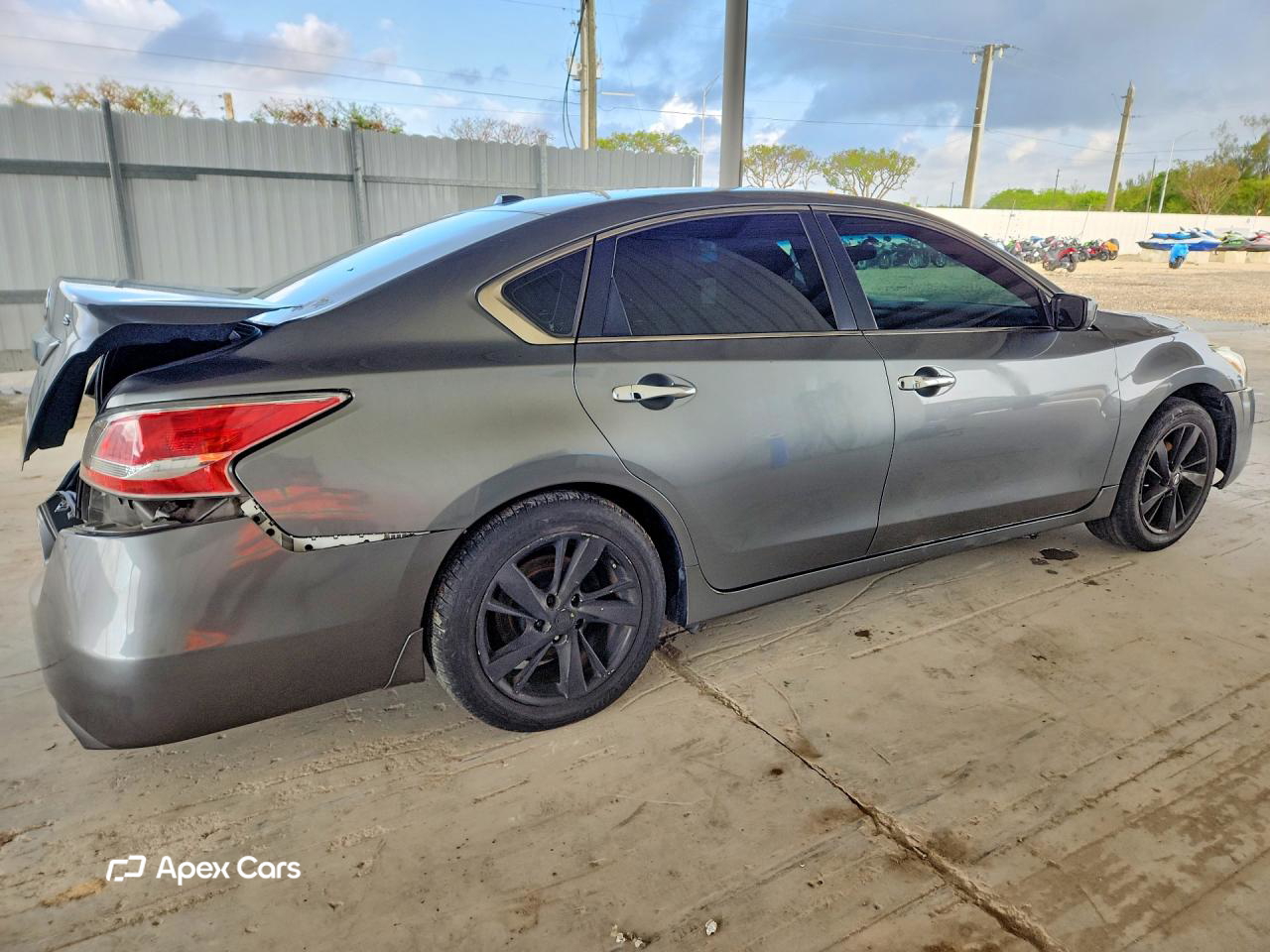 Nissan Altima 2015