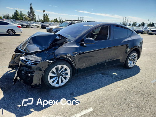 Tesla Model Y 2026 - Zdjęcie 1 z 13