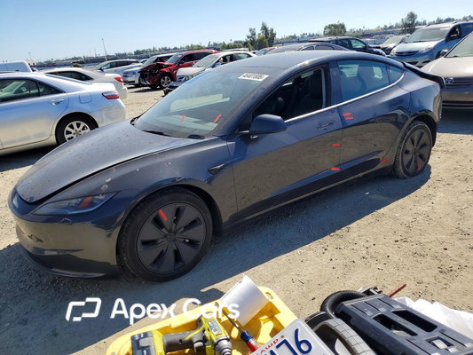 Tesla Model 3 2024 - Image 1 of 12