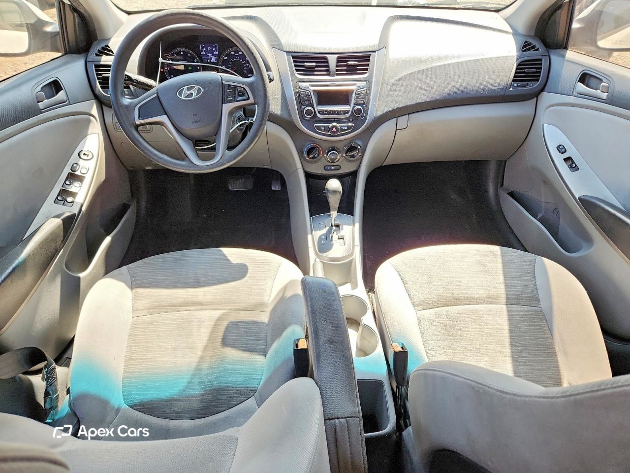 Hyundai Accent 2015