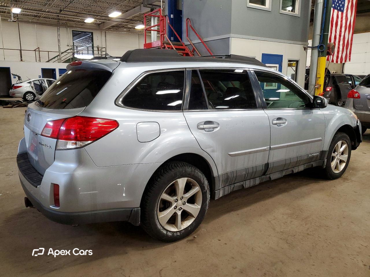Subaru Outback 2013