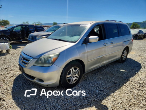 Honda Odyssey 2005 - Image 1 of 13